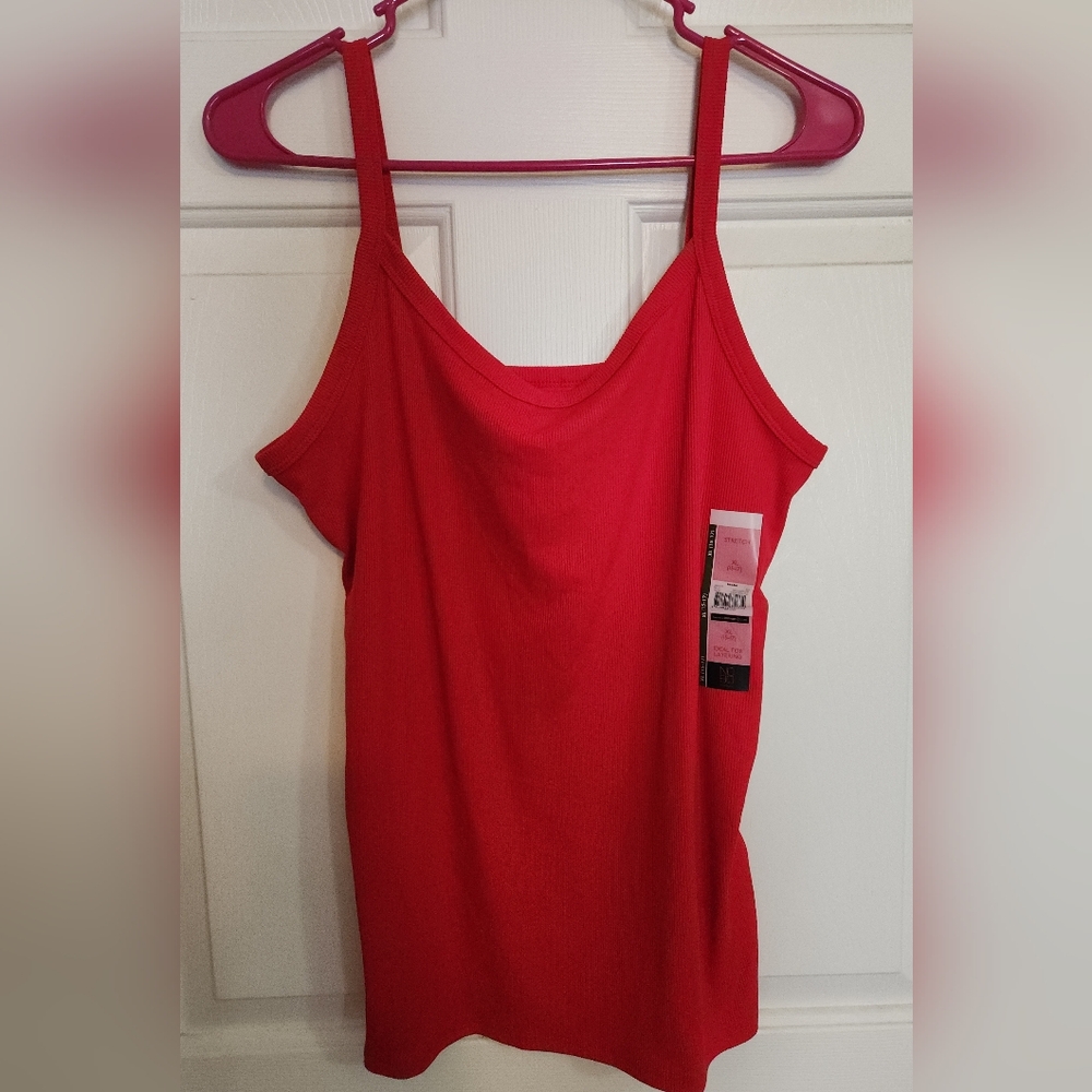 No Boundaries Red Top